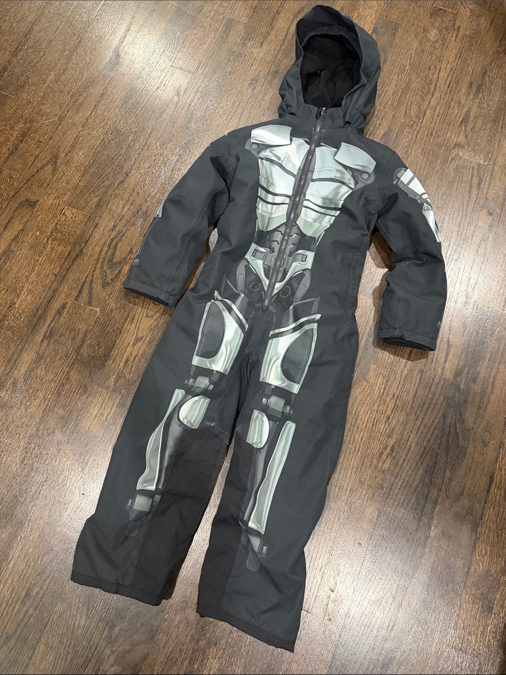 Kids molo Black Robot Armor Costume Snowsuit size 110 cm (size 4/5t)